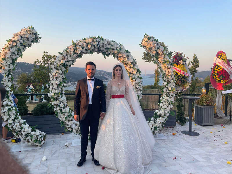 Arka tag çiçeği kiralama 