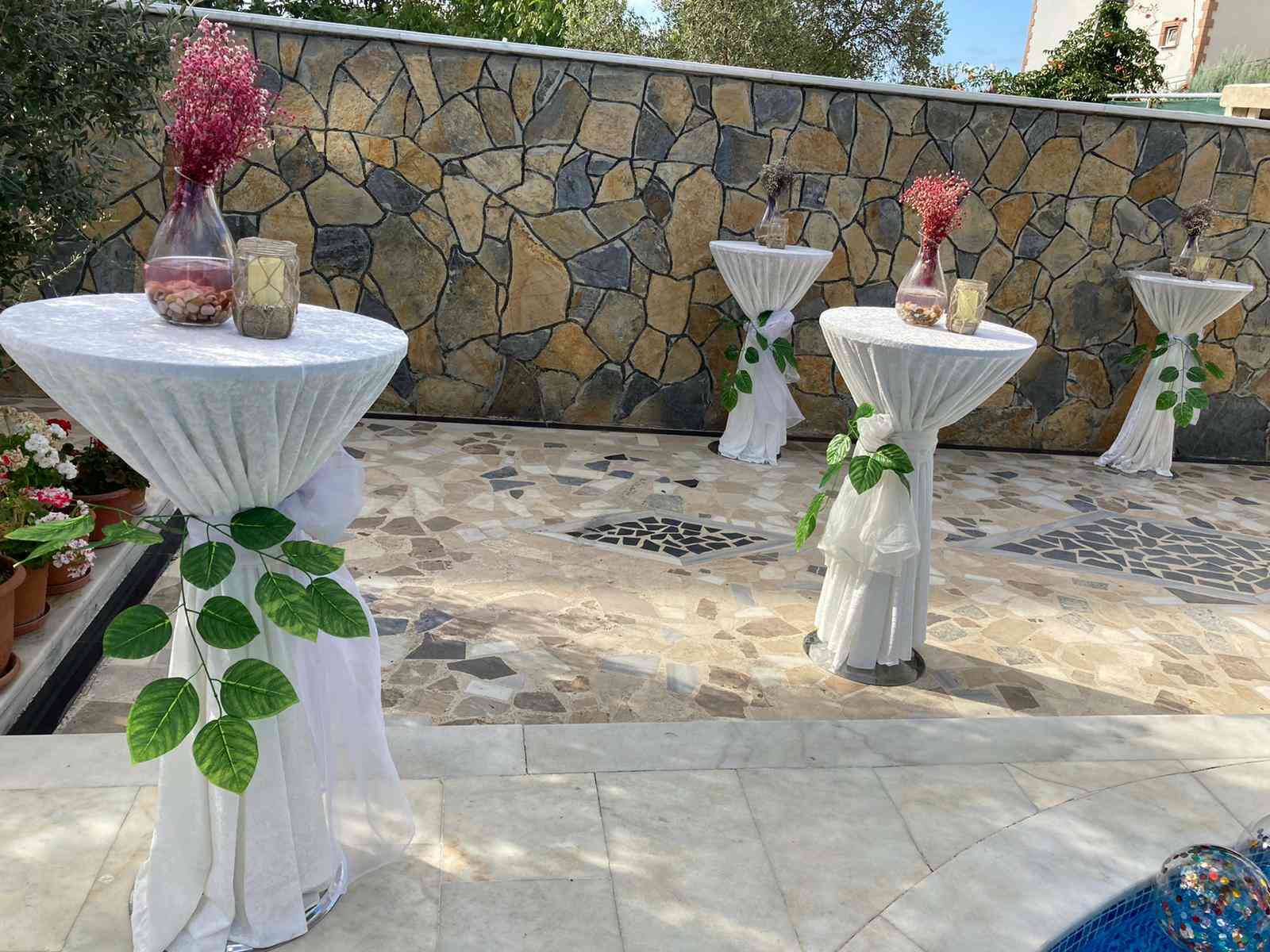 Başakşehir Kokteyl Masası Kiralama