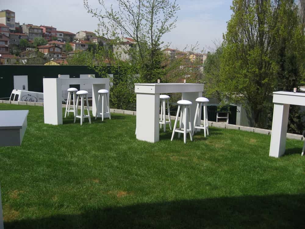 Lake Bar Masası Kiralama