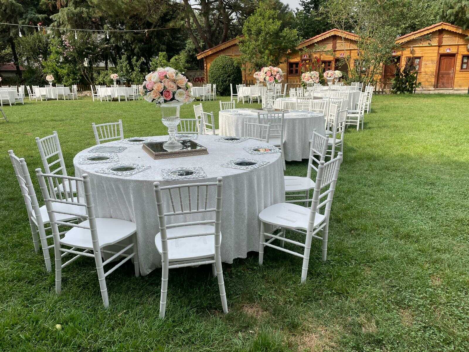 Tiffany Beyaz Sandalye Kiralama