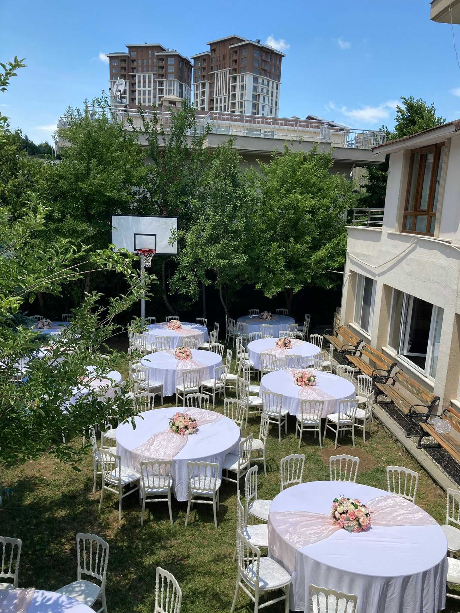 gold napolyon sandalye kiralama